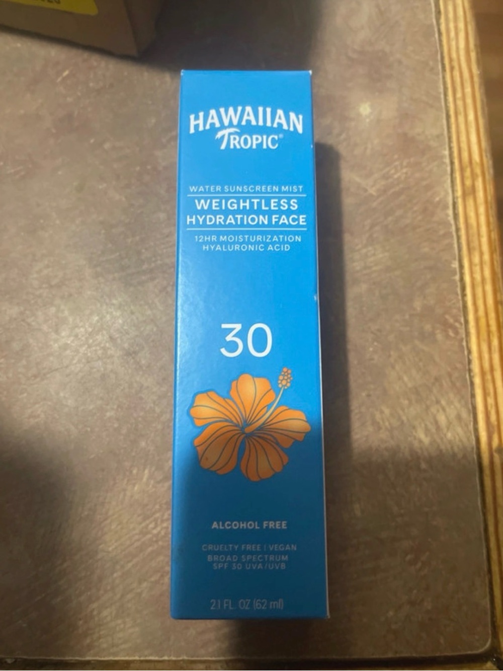 Hawaiian Tropic Weightless Hydration Face Sunscreen Mist SPF 30 - Blue